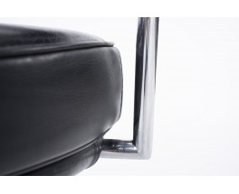 Fauteuils Charlotte Perriand modèle LC7 chrome et cuir noir édition Cassina 1970