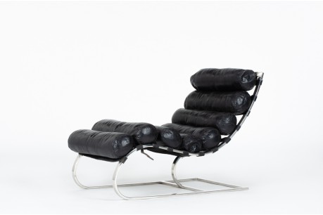 Lounge chair in chrome and black leather 1970