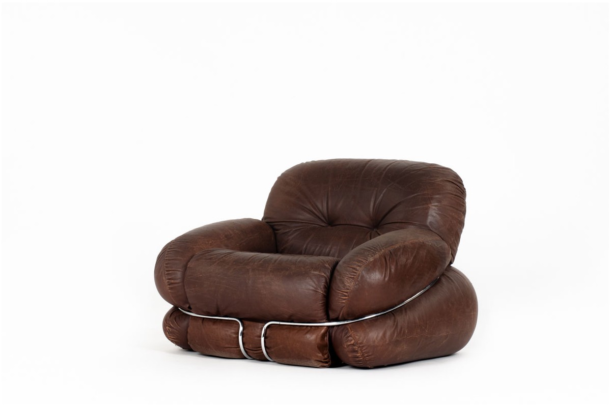 Adriano Piazzesi armchair model Okay in leather 1970