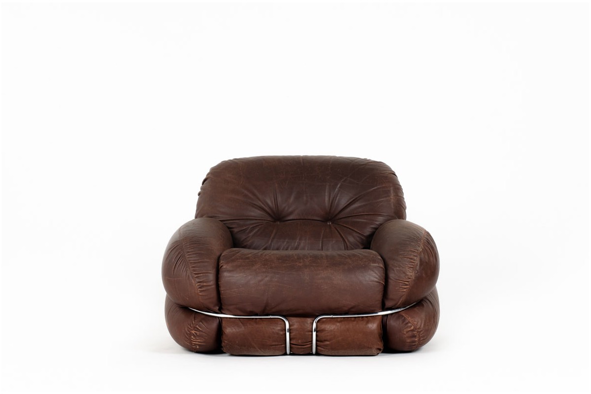 Adriano Piazzesi armchair model Okay in leather 1970