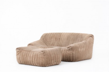 Annie Hieronimus sofa model Sandra edition Cinna 1970