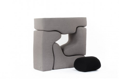 Roberto Matta sofa model Malitte edition Gavina 1966