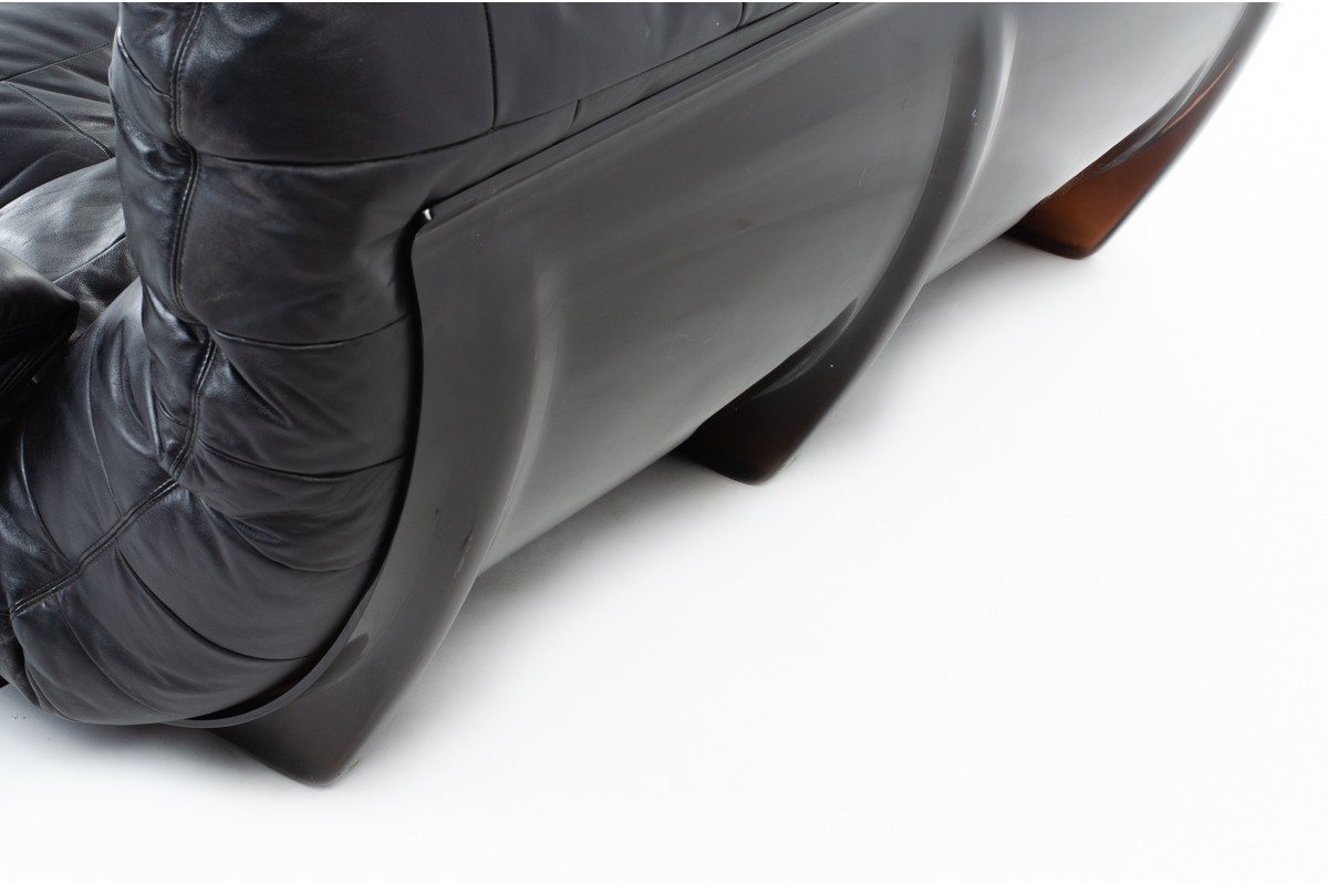 Michel Ducaroy sofa model Marsala in leather edition Ligne Roset 1970