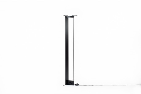 Gilles Derain floor lamp model MPC edition Lumen 1980