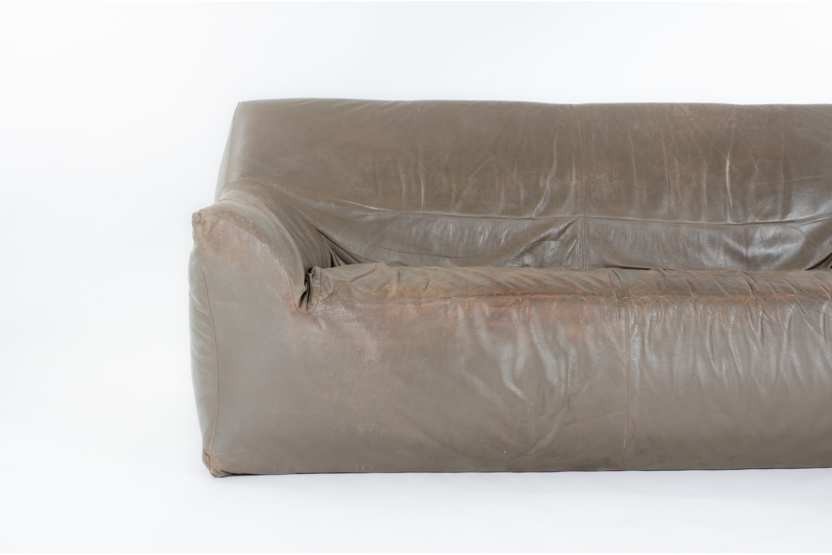 Sofa in brown leather edition Ligne Roset 1980