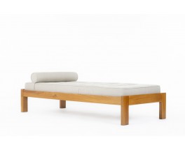 Daybed in elm and Maison Thevenon beige linen fabric edition Regain 1980