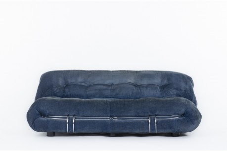 Canapé Tobia et Afra Scarpa modèle Soriana édition Cassina 1970