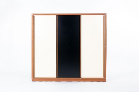 Meuble de rangement André Sornay 3 portes acajou et laque 1960
