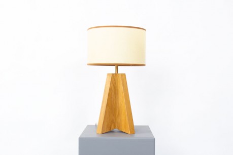 Lampe de table modèle Hélios en chêne Collection Galerie44