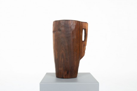Pichet monoxyle en bois Art Populaire 1950