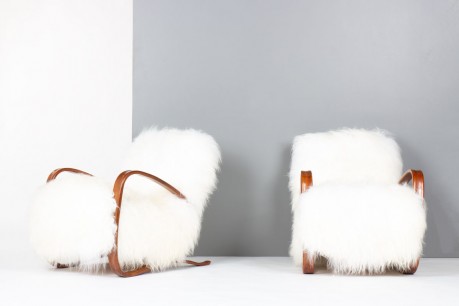 Jindrich Halabala armchairs model H269 icelandic sheep and beech 1930 set of 2