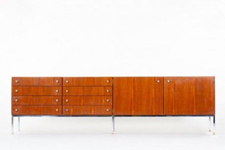 Enfilade Luigi Bartolini en acajou et poignées chrome 1960