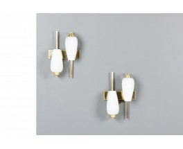 Paire d’Appliques Murales en Laiton et Verre Opaline – Design Mid-Century