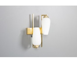 Paire d’Appliques Murales en Laiton et Verre Opaline – Design Mid-Century