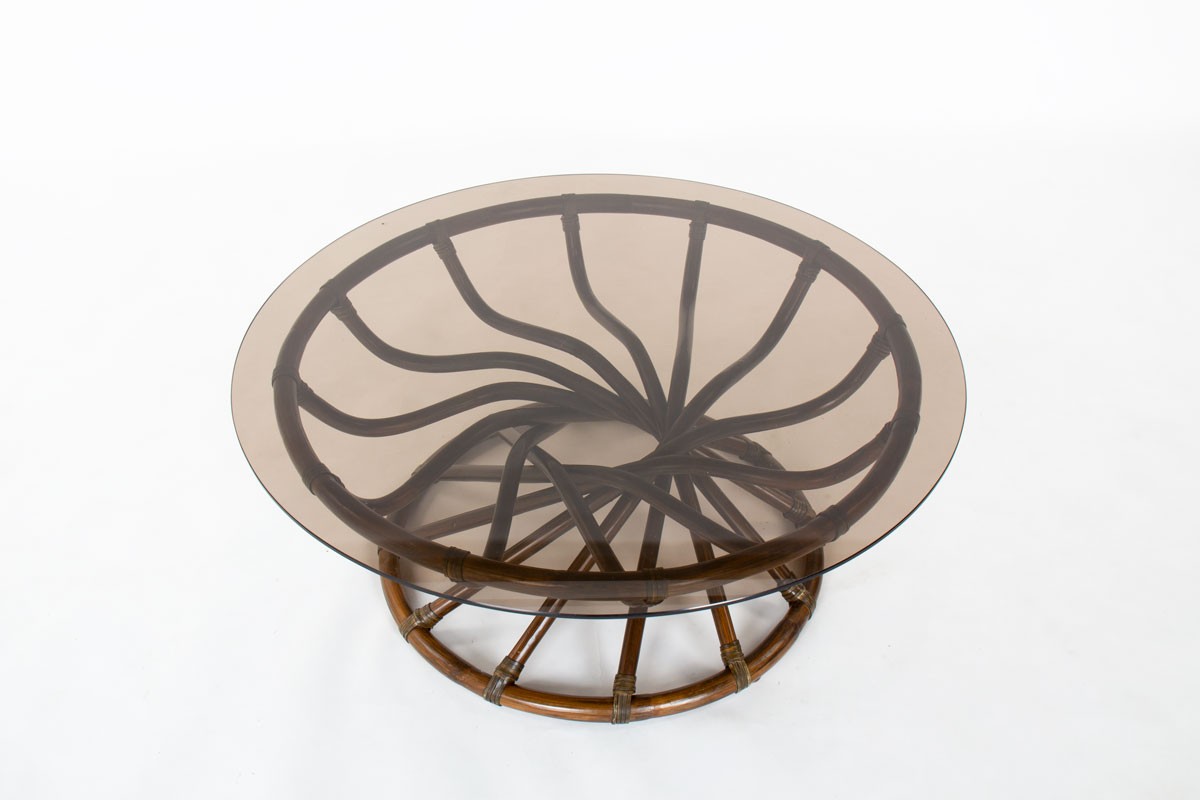 Table basse Bernard Govin modèle rond en bambou et verre édition Eguizier 1976
