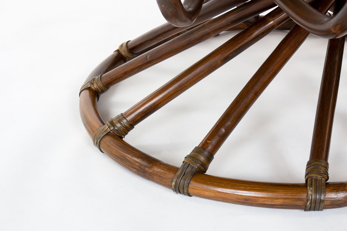 Table basse Bernard Govin modèle rond en bambou et verre édition Eguizier 1976