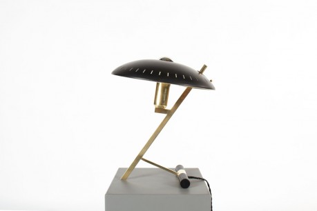 Lampe Louis Kalff modèle Z en laiton et métal noir édition Philips 1950