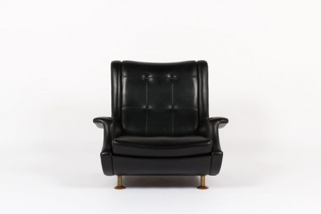 Fauteuil Marco Zanuso modele Regent en skai noir pieds bois edition Arflex 1960