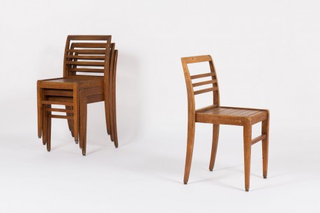 Chaises Rene Gabriel modele empilable en hetre massif 1950 set de 4