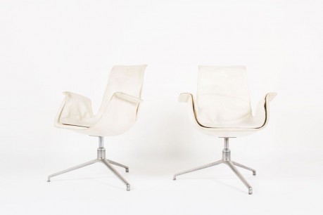 Fauteuils Preben Fabricius et Jorge Kastholm modele 6772 en cuir blanc edition Kill International 1960 set de 2