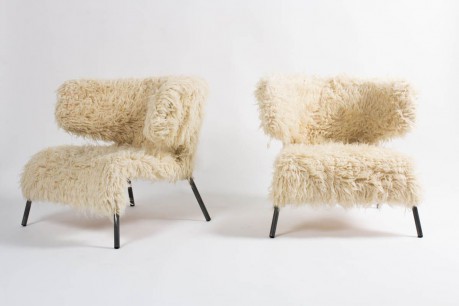 Fauteuils a oreille tissu en laine poil blanc long 1960 set de 2